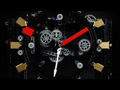 Montando un reloj mecánico con piezas Lego
