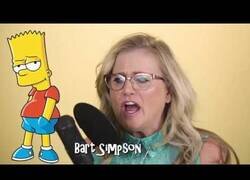 Enlace a Nancy Cartwright, la voz de Bart en inglés y de otros 6 personajes de Los Simpson