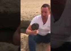 Enlace a Irlandeses cavan un hoyo en la playa y lo medios creen que se trata de un meteorito