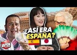 Enlace a Japonesa reacciona a España tras 4 años sin ir