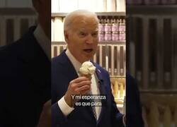 Enlace a Joe Biden anuncia un posible alto al fuego en Gaza mientras comía un helado