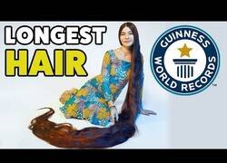 Enlace a La mujer con el pelo más largo del mundo