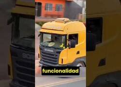 Enlace a ¿Por qué elevan la suspensión trasera a los camiones en Brasil?