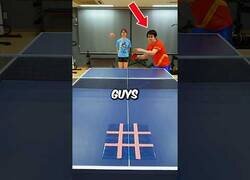 Enlace a Jugando al Tres en Raya Ping Pong