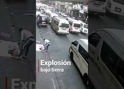 Enlace a Inesperada explosión bajo tierra en Johannesburgo, Sudáfrica
