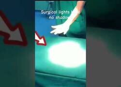 Enlace a ¿Sabías que las luces quirúrgicas no proyectan ningún tipo de sombra?