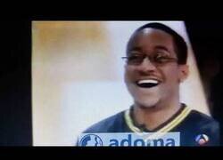 Enlace a El día que Steve Urkel (Jaleel White) conoció a su actriz de doblaje en España (Pilar Coronado)