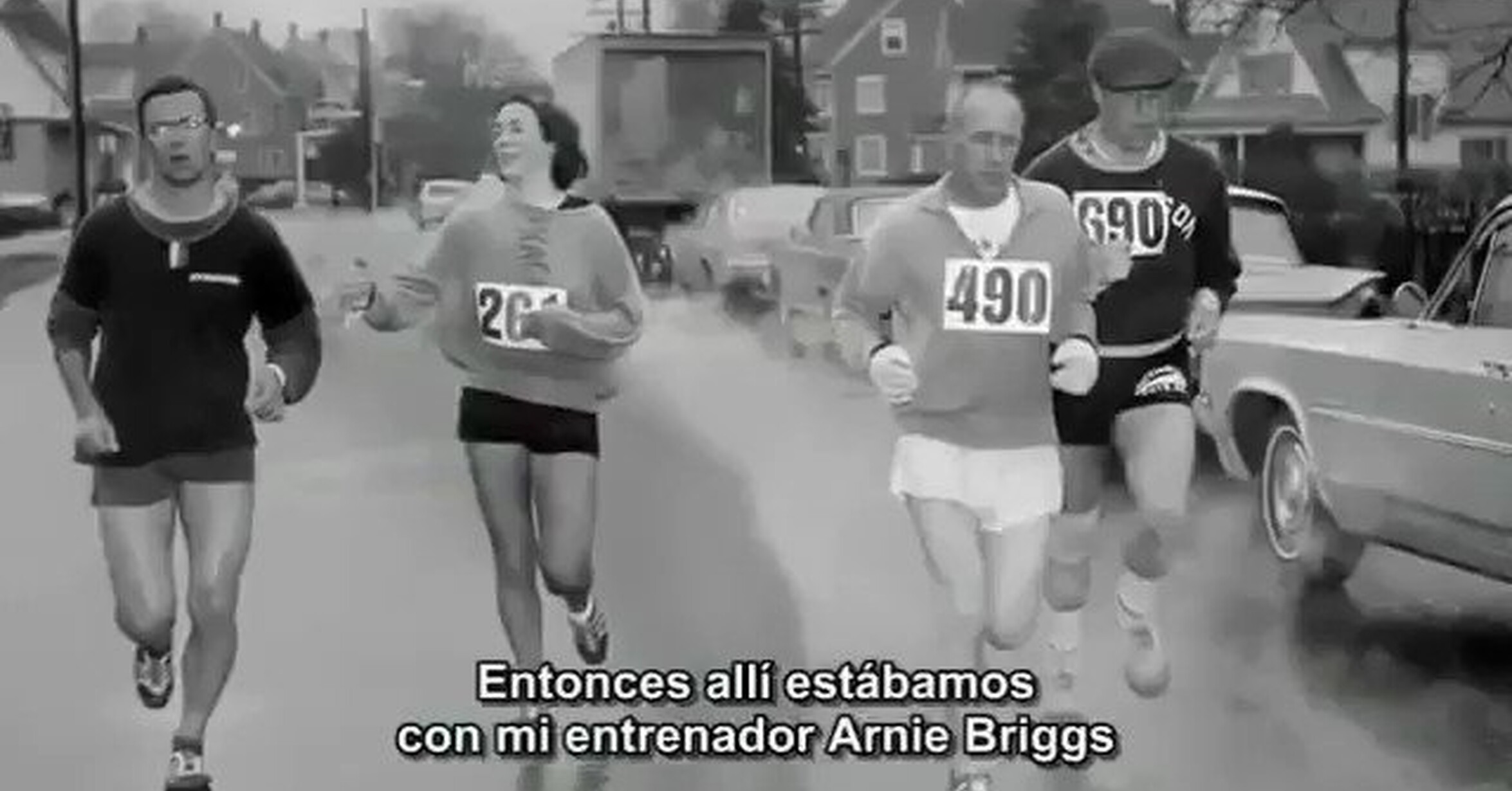 VEF > Visto en las Redes > La primera mujer en correr un maratón con