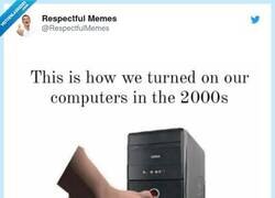 Enlace a Así apagaba mi PC en los 90, por @RespectfulMemes