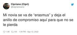 Enlace a Apenas es para sospechar, por @ciprianoano