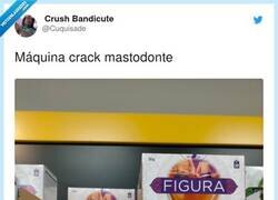 Enlace a Crack, máquina, mastodonte, figura, por @Cuquisade