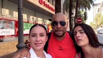 1279874 - No puede ser verdad: Borja Escalona ofreciendo dinero para tirar huevos (agredir) a personas sin hogar