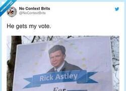 Enlace a Rick Astley lo tiene todo, por @NoContextBrits