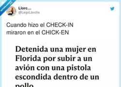 Enlace a Usar pistola en pollo, por @LegoLlorchs