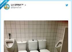 Enlace a Reacciones en el wc, por @SpinaTuit