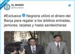 Enlace a La sandwichera es lo mejor. Jajajajjaja ya veo yo a los árbitros diciendo… “voy a pitar penalty que quiero hacerme un sandwich