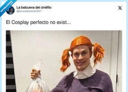 Enlace a El Cosplay perfecto no exist..., por @brucebatman007