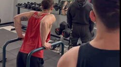 Enlace a Cómo detener toda la testosterona de un gimnasio