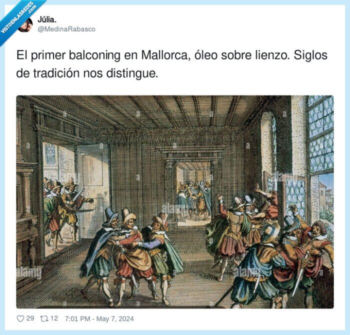 1577444 - Imagen histórica: el primer balconing en Mallorca, por @MedinaRabasco