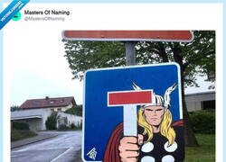 Enlace a Thor se quedó sin salida, por @MastersOfNaming