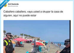 Enlace a España: Okupar casas sí, dejar silla y sombrillas en la playa, no, por @antihacienda