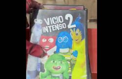 Enlace a Esto es lo que pasa si compras pelis en el top manta