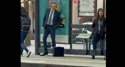 Enlace a Cuando pasas del after a la parada del autobús, por @Siempre_Tommy