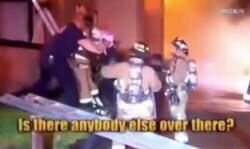 Enlace a Cuando pones un vídeo de bomberos al revés parecen malísimas personas