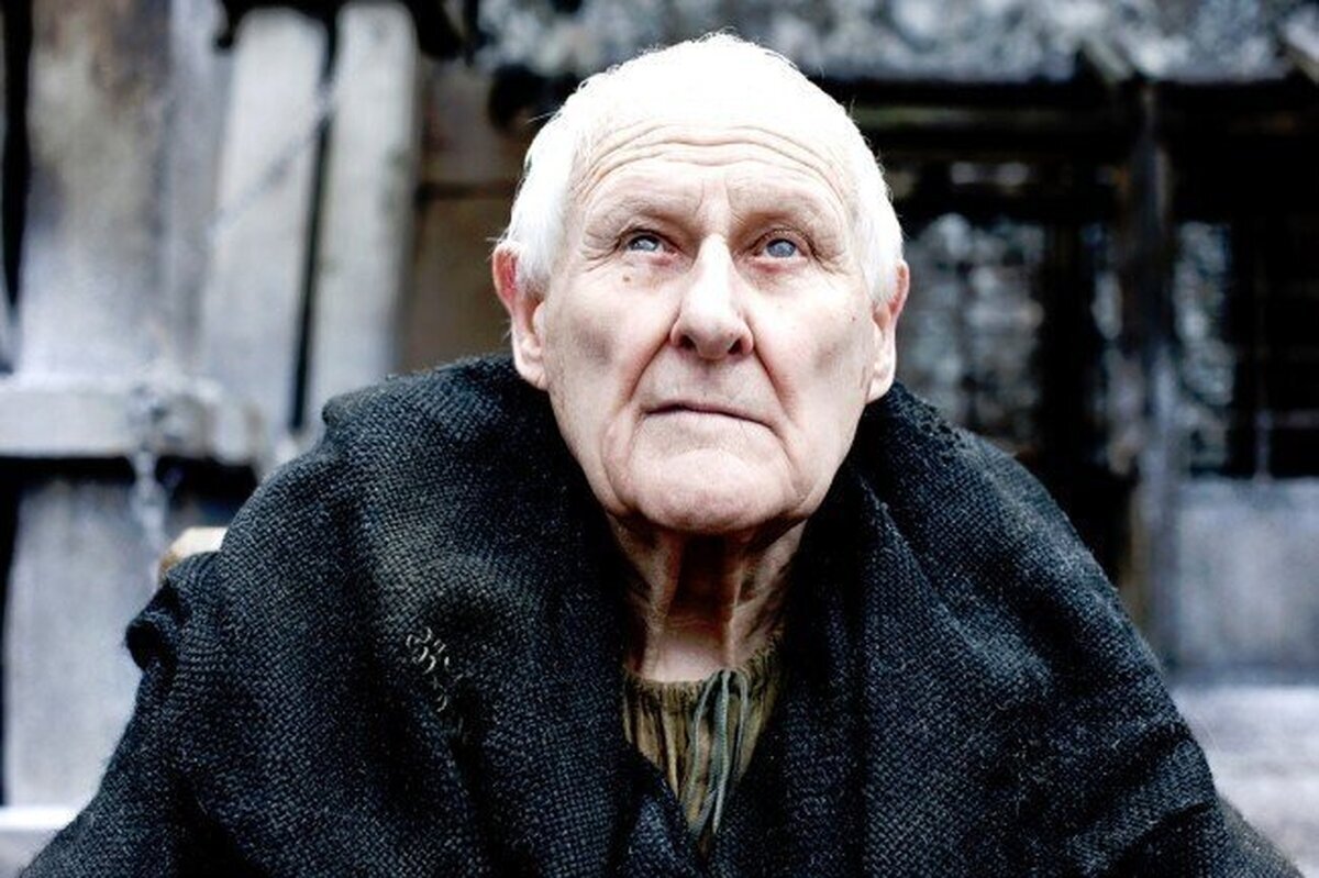 Peter Vaughan ha fallecido a los 93 años, maestre Aemon en Juego de Tronos