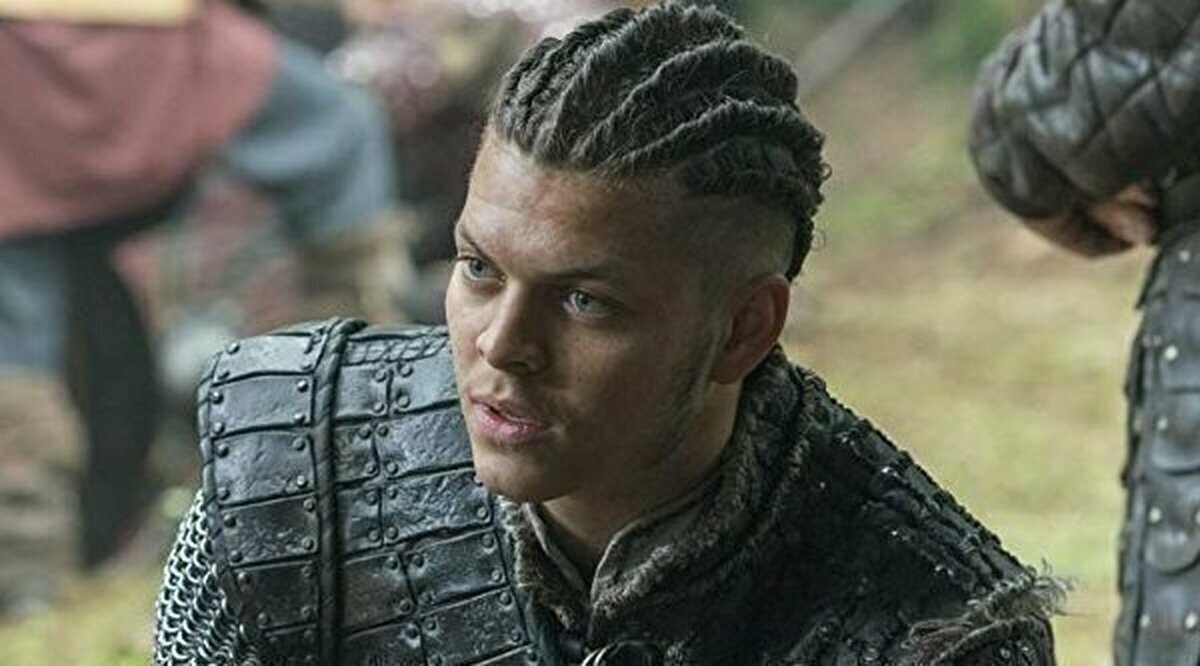 Ivar de 'Vikings' hace un genial guiño a La Casa de Papel