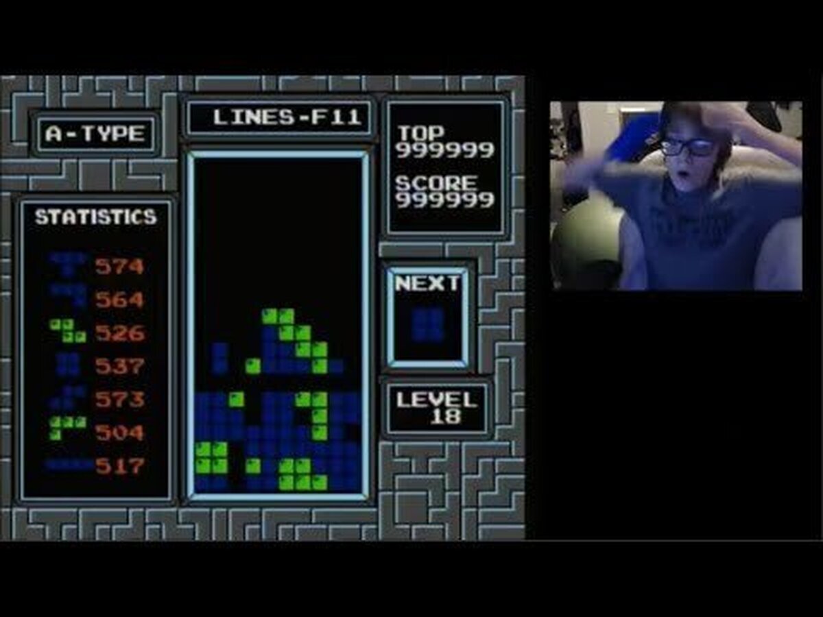 Un chaval de 13 años se convierte en el primero en conseguir ganar al Tetris de NES 