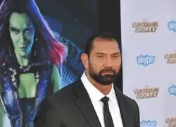 Dave Batista pasó de luchador a diseñador de modas