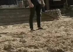 Doble de riesgo hace demostraci&oacute;n de sus habilidades para caer