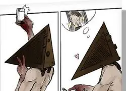 Los problemas de Pyramid head para las selfies