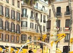 Un hombre realiza un espect&aacute;culo callejero en el centro de M&aacute;laga y acaba en un despliegue policial
