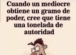 Derechista promedio en cualquier cargo.