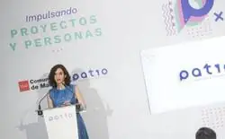 La buena vida del entorno de Ayuso