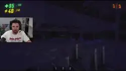 A Willyrex se le pone a llorar la ni&ntilde;a y se levanta corriendo para cerrar la puerta