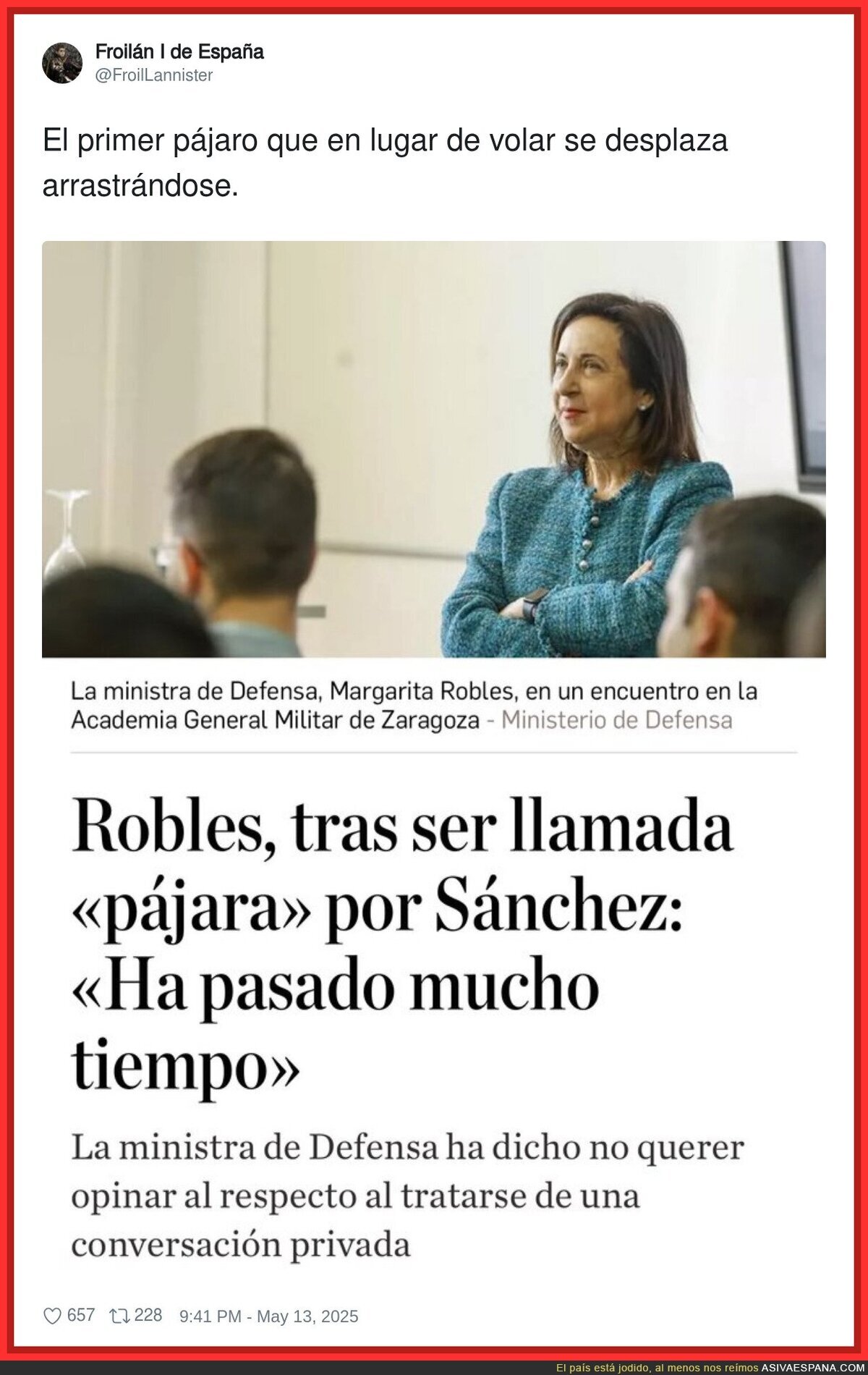 La pájara sigue al lado de Sánchez