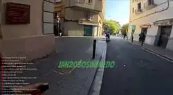 Unos magreb&iacute;es abren la cabeza al youtuber 'Jan Sin Miedo' en un directo en L'Hospitalet atac&aacute;ndolo con palos y armas blancas