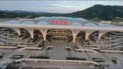 China va a inaugurar Chongqing Este. La estaci&oacute;n de tren m&aacute;s grande del mundo. Gran desarrollo y progreso