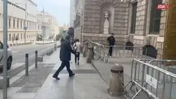 Vito Quiles se enfrenta a Jos&eacute; Luis &Aacute;balos cerca del Congreso