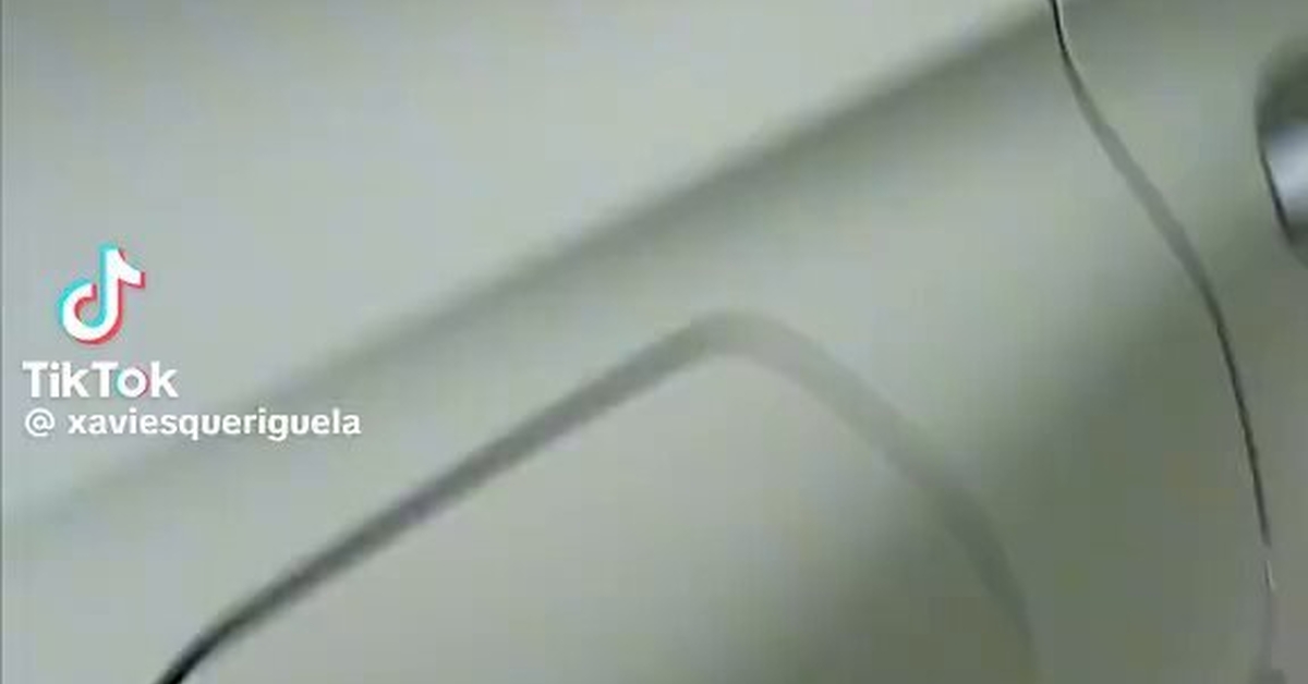 Le roban en un centro comercial de Barcelona a plena luz del día con ...