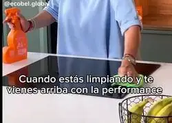 Cuando ya no eres copresentadora ni colaboradora Especial y tienes que anunciar productos de limpieza made en China