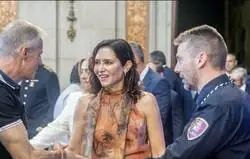 Ahora se entienden los titulares a favor de Ayuso