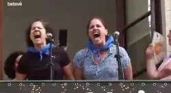 Esto ha pasado en el preg&oacute;n de las Fiestas Mayores del barrio de Sants en Barcelona