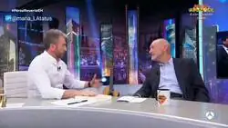 Arturo P&eacute;rez-Reverte opina qu&eacute; le parece VOX