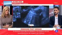 - El PP es un partido de centro- JAJAJAJA- &iquest;De qu&eacute; te r&iacute;es?- Pues que el PP no es un partido de centro." - Gonzalo Mir&oacute;