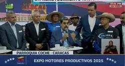 Maduro dice que cree que le podr&iacute;an dar un Premio Nobel de Econom&iacute;a.