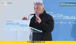 Pere Navarro, director de la DGT: &laquo;Al centro de la ciudad no vas con el&eacute;ctrico ni con di&eacute;sel ni con gasolina: vas a ir con transporte p&uacute;blico y, si tienes prisa, en taxi, Uber o Cabify&raquo;